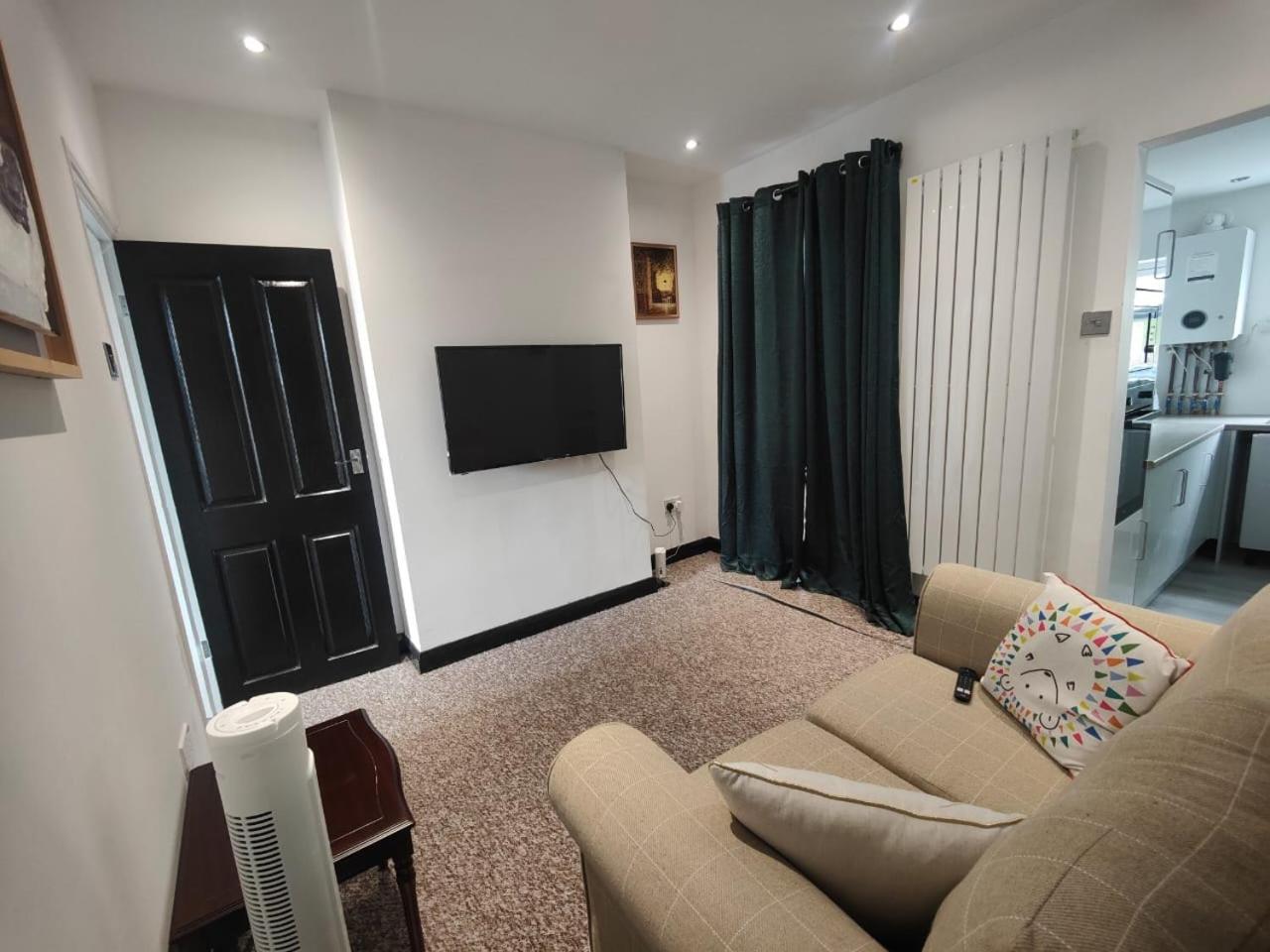 Appartement Cozy Luton à Chatham  Extérieur photo